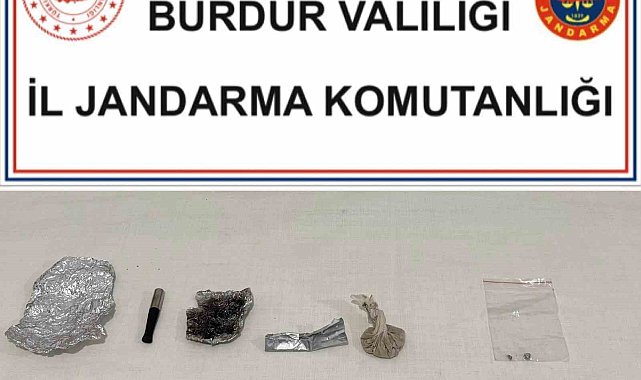 Burdur'da üzerinde uyuşturucu ile yakalandı