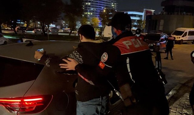 Bursa'da Yunus Timlerinden 'huzur' uygulaması : 8 silah 17 şüpheli yakalandı