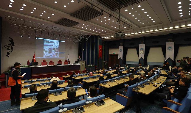 Büyükşehir personeline afet farkındalık eğitimi