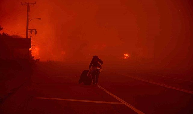 California'da orman yangını: 3 bin 983 dönüm arazi küle döndü