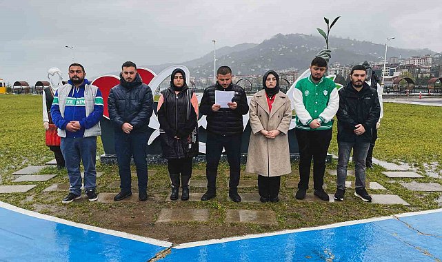CHP'li belediyenin şehit cenazesi sırasında yaptığı konserli açılışa Çayelili gençlerden tepki