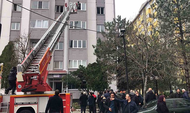 Çorlu&#039;da yangın faciası: 1 ağır yaralı, 4 kişi dumandan etkilendi
