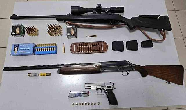 Çorum'da yapılan denetimlerde 5 adet silah ele geçirildi