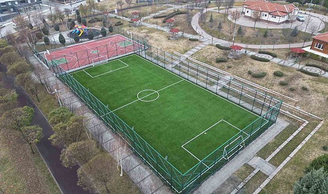 Çorum'daki semt sahalarında tadilat çalışması tamamlandı