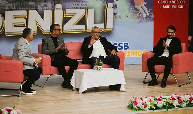 Denizli'de antrenörler hizmet için eğitim seminerinde buluştu