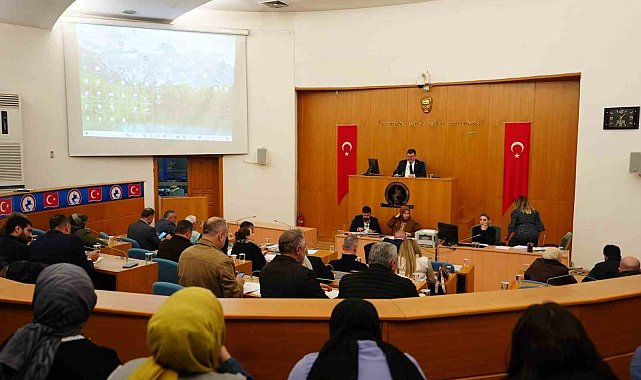 Düzce'de yılın son meclis toplantısı yapıldı