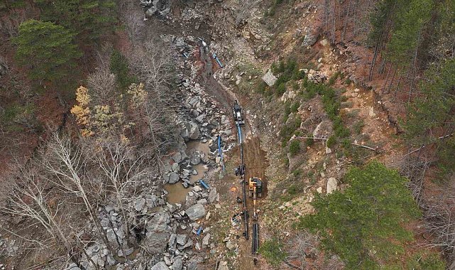 Edremit'in 20 yıllık su sorunu çözüldü
