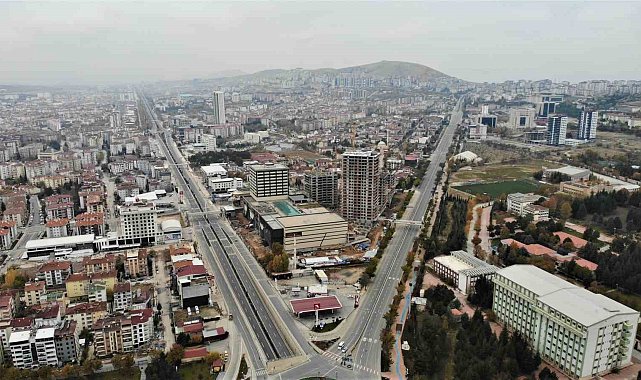 Elazığ'da ilaçlama çalışmalarına devam ediyor