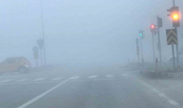 Ereğli'de sis etkili oluyor