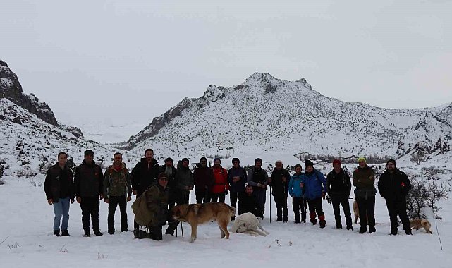 Erzurum'da doğaseverler yaban hayatını unutmadılar
