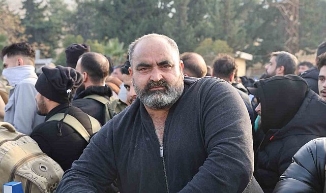 Esad rejimine malını kaptırıp canını zor kurtarmıştı, güle oynaya tekrar ülkesine döndü