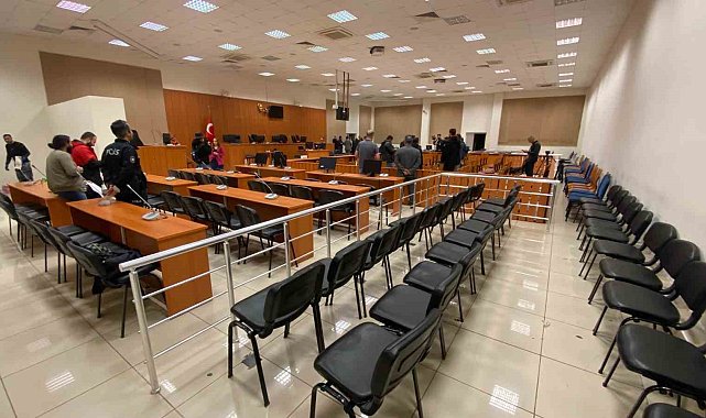 Eski Diyarbakır Barosu Başkanı: "Narin'in avucu ve şortundaki saç ve kıl örnekleri annesi ve ağabeyinin DNA baz dizilimi ile uyumlu çıktı"