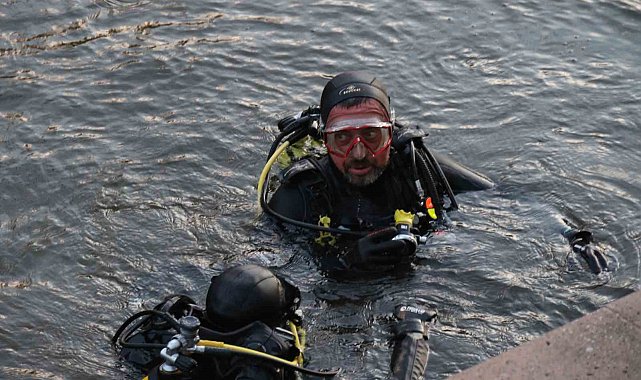 Eskişehir&#039;de 3 gündür kayıp adamın son görüldüğü Porsuk Çayı&#039;nda dalgıçlar arama yaptı