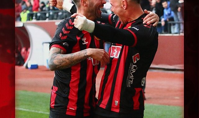 Eskişehirspor, Tarsus İdman Yurdu'nu 3-0 mağlup etti