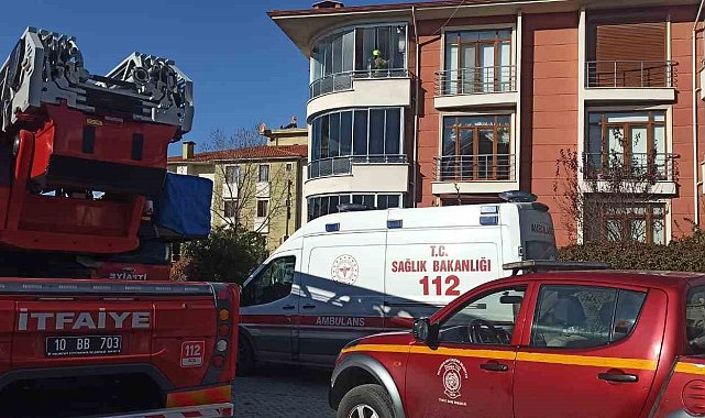 Evde çıkan yangın korkuttu