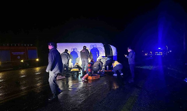 Fethiye&#039;de devrilen minibüsün sürücüsü hayatını kaybetti