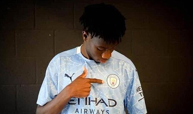 Galatasaray'ın yeni sağ beki Manchester City'den geliyor