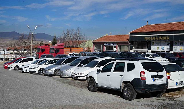 Galericiler araç alım satımındaki yeni sigorta uygulamasına düzenleme istiyor