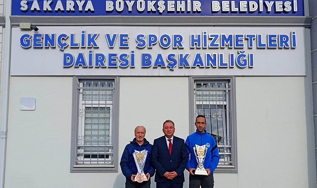 Gazi Yarı Maratonu'nda altın madalya Büyükşehir'in