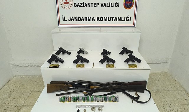Gaziantep&#039;te 19 ruhsatsız silah ele geçirildi