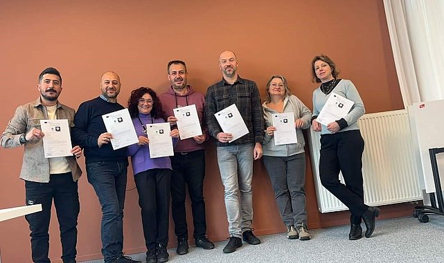 Gediz Altınkent Ortaokulu öğretmenleri Belçika'da