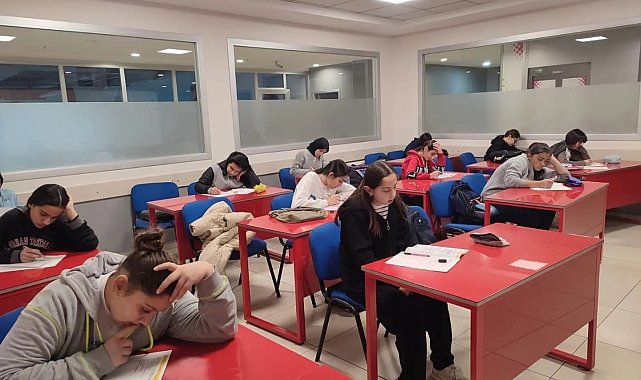 Genç KAYMEK'ten öğrencilere sınav hazırlığında destek