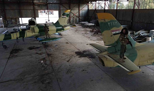 Halep'te rejime ait helikopterler ve savaş uçakları SMO'nun eline geçti