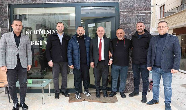 Her sabah aynı gelenek