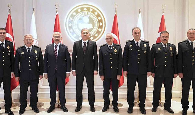İçişleri Bakanı Yerlikaya'dan yeni atanan il emniyet müdürlerine tebrik