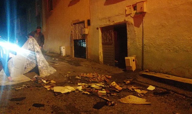 Isparta'da ahşap evde çıkan yangın itfaiye ekiplerince söndürüldü