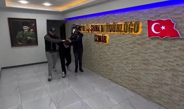 İzmir'de trafikte tartıştığı kişiyi bıçakla yaralayan şahıs tutuklandı