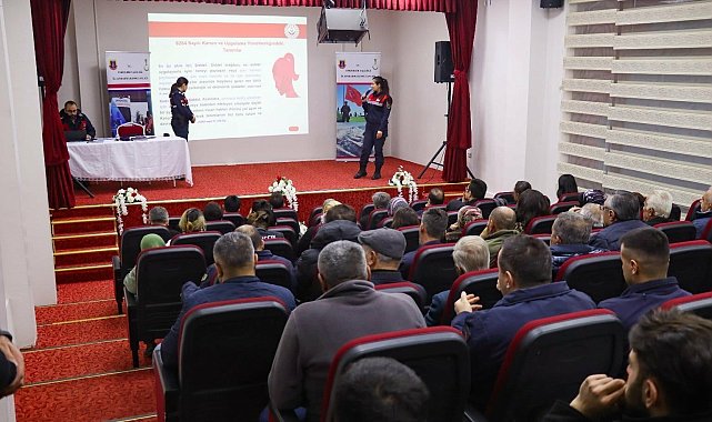 Jandarma ekiplerinden kamu personeli ve muhtarlara seminer