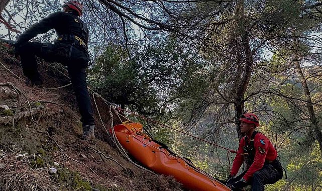 Kayıp olarak aranan adamın cesedi uçurumda bulundu