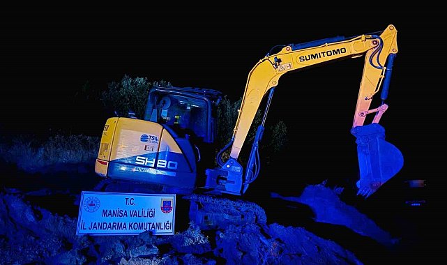 Kepçeli definecilere sit alanında suçüstü