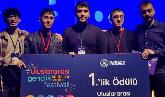 Kırıkkaleli gençler bilgi yarışmasında Türkiye birincisi oldu