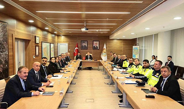 Kış dönemi trafik güvenliği toplantısı yapıldı