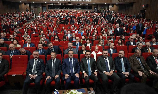 Kocaeli Kent Ekonomileri Zirvesi başladı