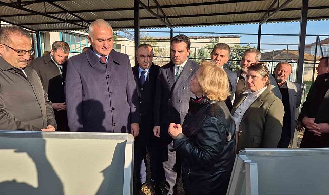 Kültür ve Turizm Bakanı Ersoy, Tekirdağ'da antik kazı alanlarını inceledi