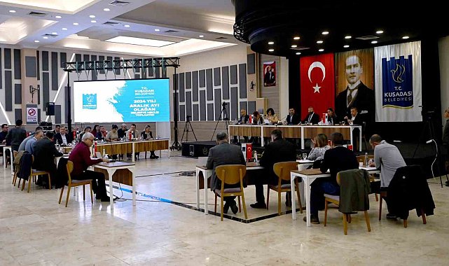 Kuşadası Belediye Meclisi yılın son toplantısını yaptı