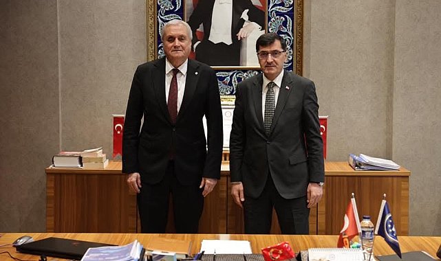 Kütahya Belediye Başkanı Eyüp Kahveci'den iş birliği vurgusu