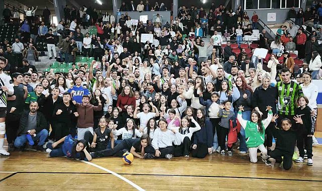 Lideri deviren Denizlispor Cavidil, koltuğun yeni sahibi oldu