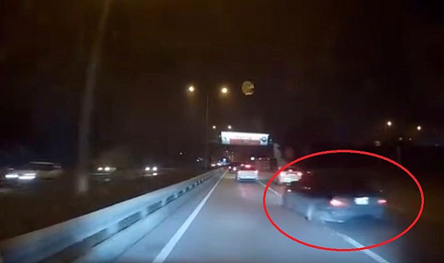 Makas atarken kaza yapan araç kamerada