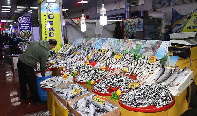 Malatya'da havalar soğudu balığa talep arttı