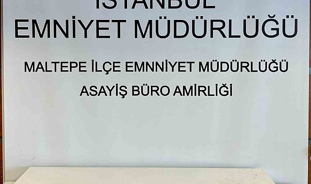Maltepe'de tartıştığı kişileri silahla tehdit eden şahıs yakalandı