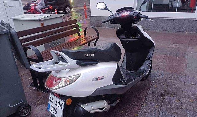 Manisa'da park halindeki motosiklet çalıntı çıktı