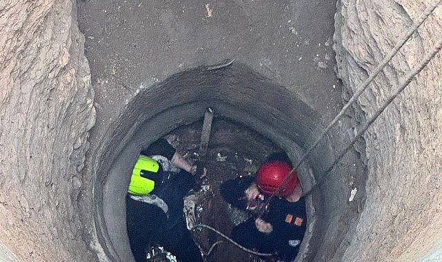 Mersin'de 12 metre derinlikteki su kuyusuna düşen şahsı itfaiye kurtardı