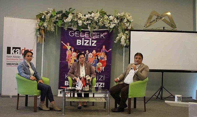 Mersin'de 'Kadına Şiddet Paneli' düzenlendi