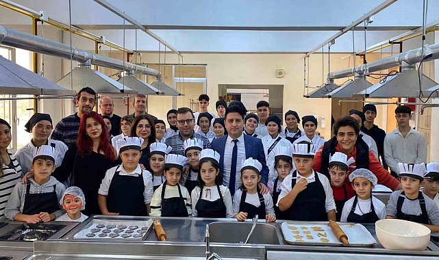 Minik şefler mutfakta hünerlerini sergiledi