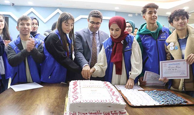 Muş'ta Gönüllüler Günü coşkuyla kutlandı