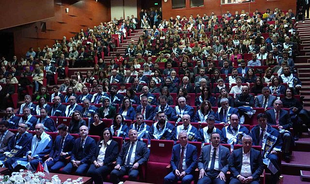 Niğde Ömer Halisdemir Üniversitesi 2024 Ödülleri Töreni gerçekleştirildi